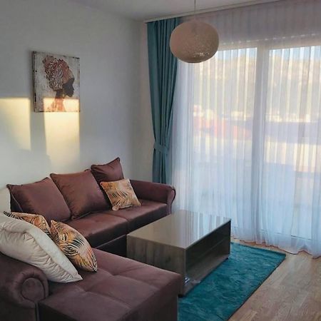 Wow Apartman Becici מראה חיצוני תמונה